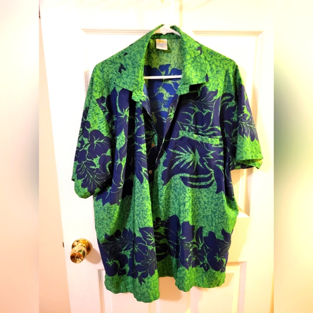 Men's Hawaiian Button up Shirt